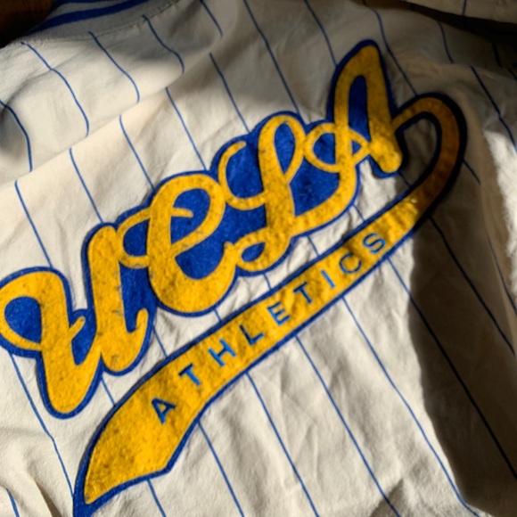 Antique/Vintage UCLA Athletics BRUINS Sports Bomber Jacket. Reversible🙌❤️ - Picture 4 of 11